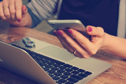 Optymalizacja strony pod urządzenia mobilne