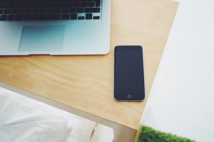 Czy aplikacje mobilne ułatwiają życie?