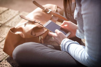 Reklama mobilna, czyli jak reklamować się za pomocą smartphone?