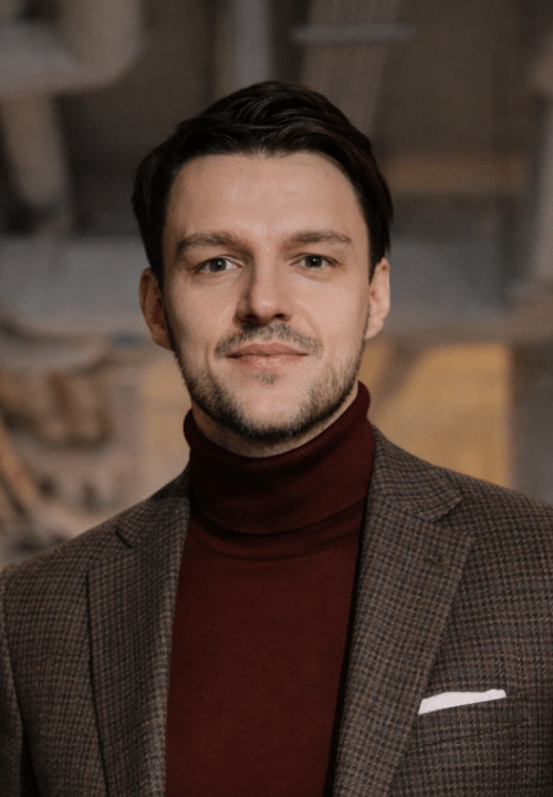 Damian Smal